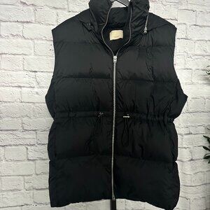 H&M Black Puffer Vest